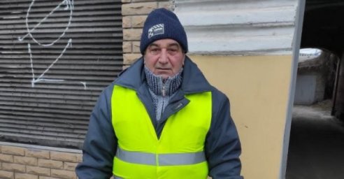  #Лица_Харькова. Байрам Юсифов - столяр КП &laquo;ХРСП&raquo; 