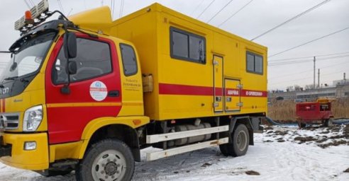 На улице Кибальчича ведутся ремонтные работы на магистральном трубопроводе