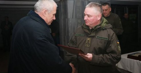  Работникам коммунальных предприятий Харькова вручили награды Нацгвардии 