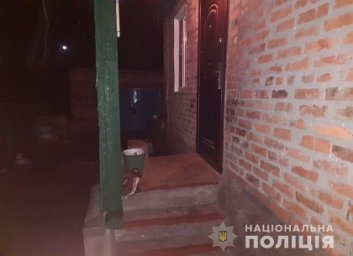 Угрожал ножом и требовал деньги и сигареты у бабульки. Мужчине предъявлено подозрение - ГУНП