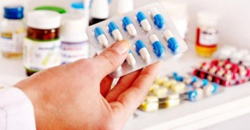 Родительский совет передал медицинские препараты харьковским больницам