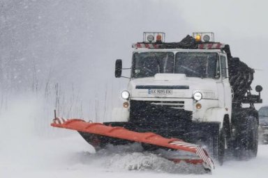 На дорогах области работает 148 единиц спецтехники