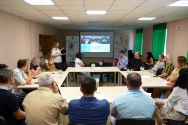 В Лозовской громаде будут развивать новые направления сотрудничества с молодежью