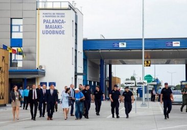  В Одесской области на границе с Молдовой есть проблемы на пяти КПП 