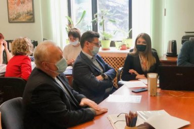 Депутаты профильной комиссии облсовета не собрались для рассмотрения вопроса перераспределения средс