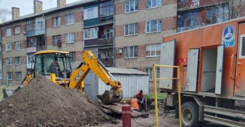 Бригады &laquo;ХТС&raquo; продолжают капитальный ремонт и перекладку сетей