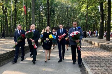 На Харьковщине почтили память жертв тоталитаризма