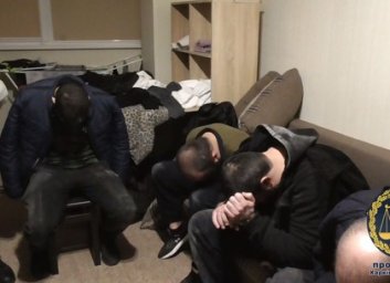 Банду, грабившую вьетнамцев, прокуратура довела до суда