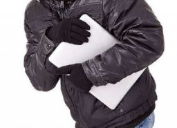 Налетчики вынесли из квартиры на ХТЗ компьютерную технику