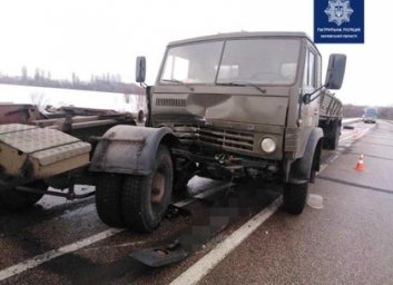 Тройное ДТП на Окружной, или Как КамАЗы не поделили дорогу (ФОТО)