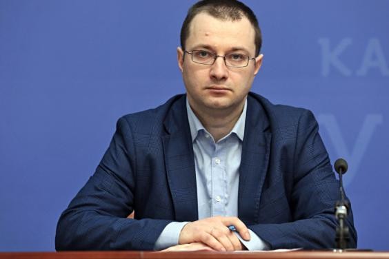 Все соцвыплаты во время карантина люди будут получать по графику