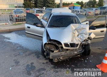 Пьяный водила против скорой помощи: информация полиции (ФОТО)