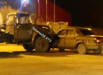 ДТП: перекресток оказался тесен для цистерны и легковушки (ФОТО)