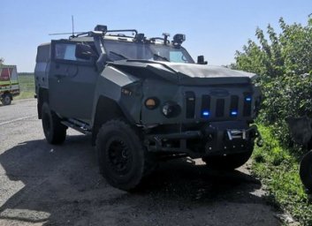 ДТП с военным автомобилем: пострадали гражданские (ФОТО)