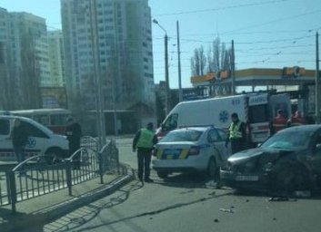 Крепкое ДТП на Клочковской: есть пострадавшие (ВИДЕО, ФОТО)