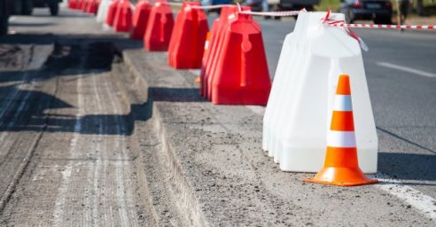 Улицу Холодногорскую в этом году полностью отремонтируют