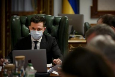 Украина получит дополнительно 10 млн доз вакцины против COVID-19