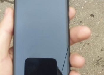 Под Харьковом девушка привела домой нового знакомого &ndash; и осталась бюез телефонов (ГУ НП)