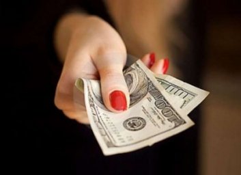 Харьковских копов искушали &laquo;новогодними&raquo; взятками