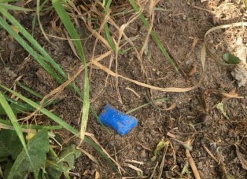 Харьковские патрульные поймали очередную наркозакладчицу (ФОТО)