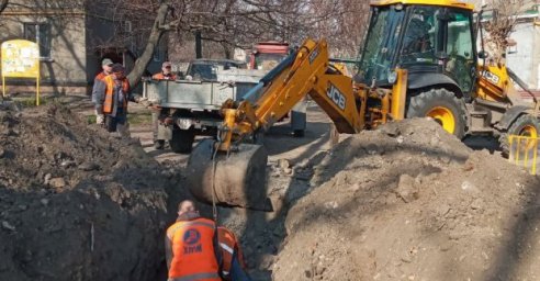 &laquo;Тепловые сети&raquo; устраняют повреждения и возобновляют подачу тепла и воды