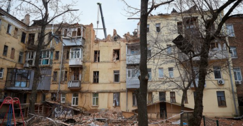 В пострадавшем от обстрела доме восстановили тепло