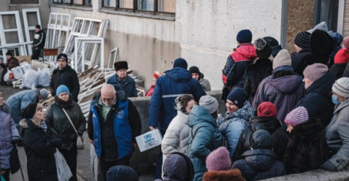 В харьковские пункты обогрева передали одеяла и спальные мешки от ООН