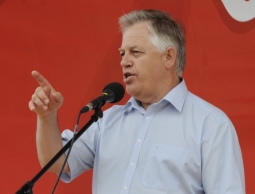 Обращение Первого секретаря ЦК КПУ Петра Симоненко к избирателям.