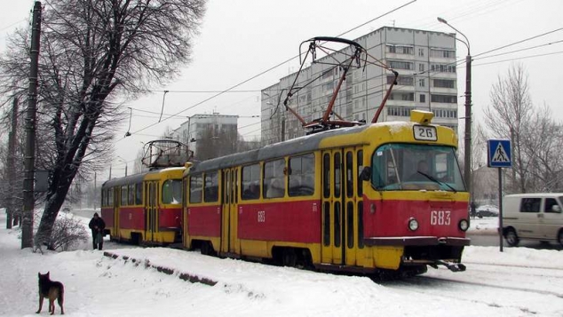 Снова не ходят некоторые харьковские трамваи и троллейбусы, обесточены линии
