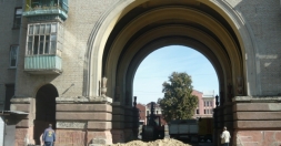 Возобновляется движение транспорта по улице Короленко