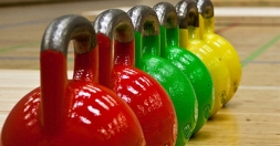 В Харькове спасатели со всей Украины посоревнуются в поднятии гири