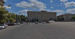 На площади Свободы ограничат движение транспорта