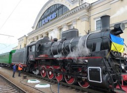 Ретропоезд вновь прокатит пассажиров в День защиты детей
