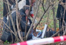 На ХТЗ в посадке нашли труп мужчины