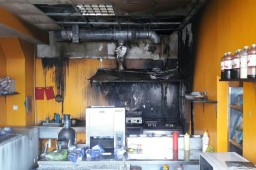 В крупном торговом центре: людей эвакуировали