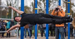 В парке Горького прошел чемпионат Харькова по воркауту