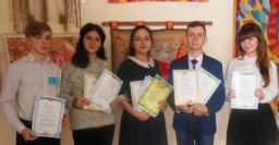 Харьковские школьники &ndash; победители всеукраинских турниров математиков и биологов