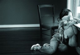 Почем дети: В Харькове педагог интерната пыталась продать ребенка