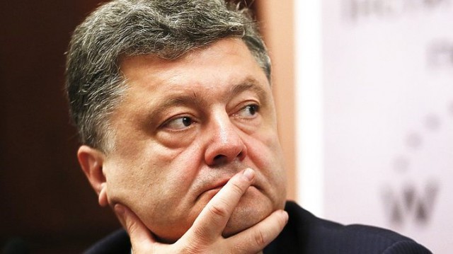 Порошенко подписал указ о гуманитарной помощи для Израиля