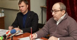 Геннадий Кернес провел личный прием на заводе Малышева