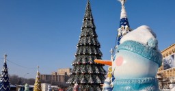 Сегодня на площади Свободы откроется главная елка города