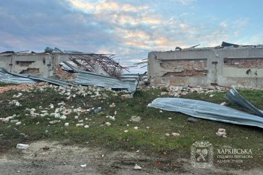 Обстріли Харківщини: загинула жінка, ще четверо людей поранено у Куп&rsquo;янську, Вовчанській та інших громадах &ndash; про ситуацію на 17 жовтня