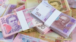 В 2017 году в Украине сильнее всего вырастут госдолг, безработица и инфляция &ndash; экономист