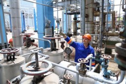 До 2018-го Шебелинский газоперерабатывающий завод планирует перейти на выпуск топлива стандарта &laquo;Евр