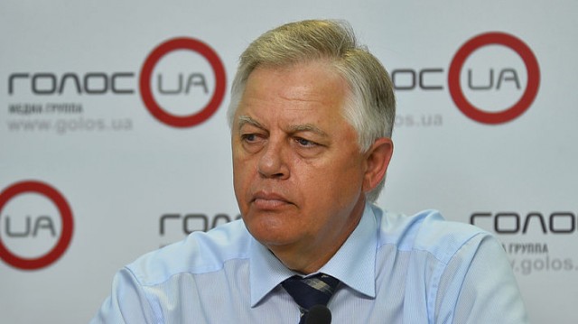 Референдумом по НАТО Порошенко заявил о своей &laquo;верноподданической&raquo; позиции Западу &ndash; Симоненко