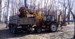 В Киевском районе прошел субботник