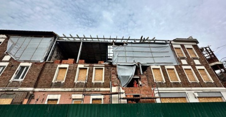 У Харкові триває відновлення житлового фонду