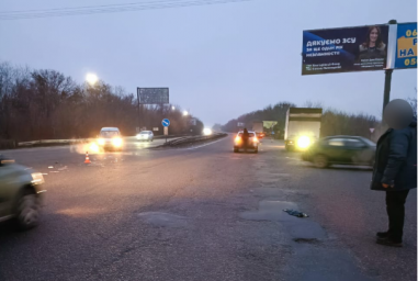 В Харьковском районе пешеход погиб под колесами автомобиля