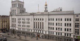 Горсовет обжалует постановление суда по памятнику на площади Свободы