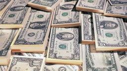 В РФ запретили денежные переводы в Украину через иностранные платежные системы